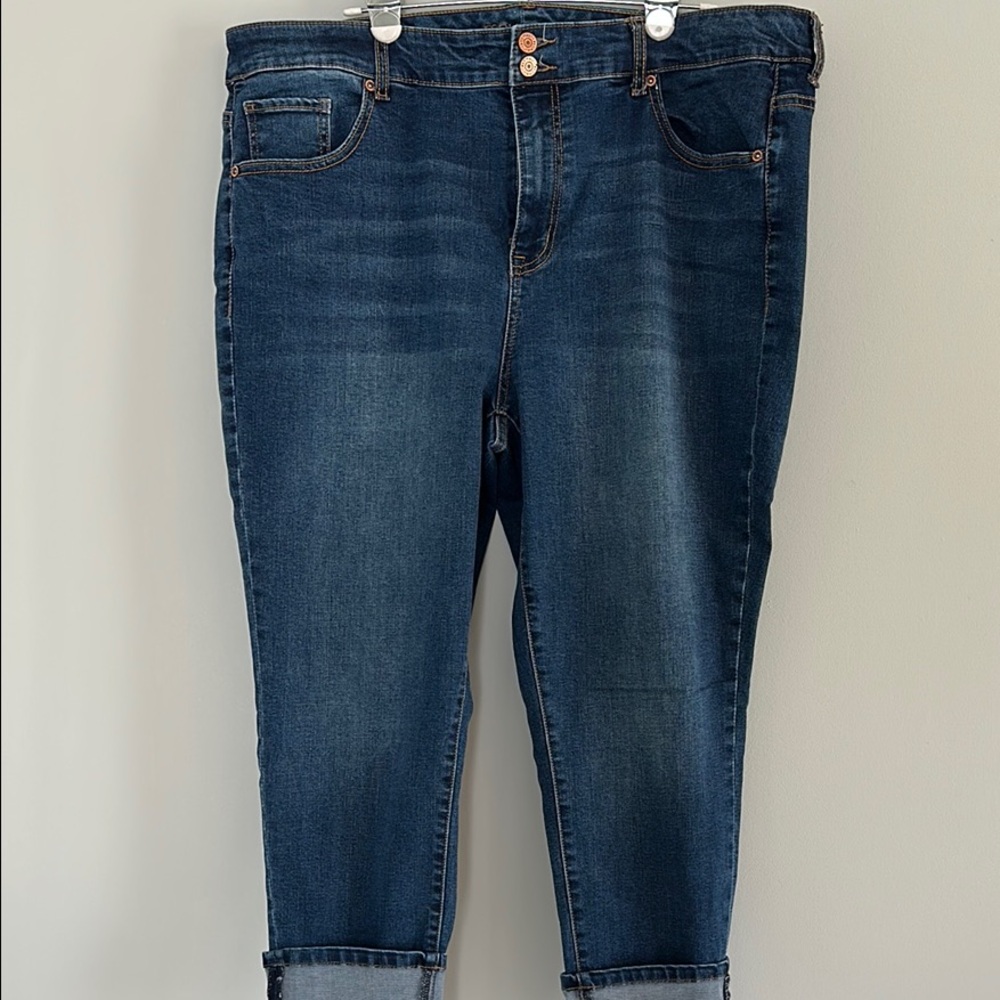 Maurices Blue Ankle Cropped Jeans with Rolled Cuffs